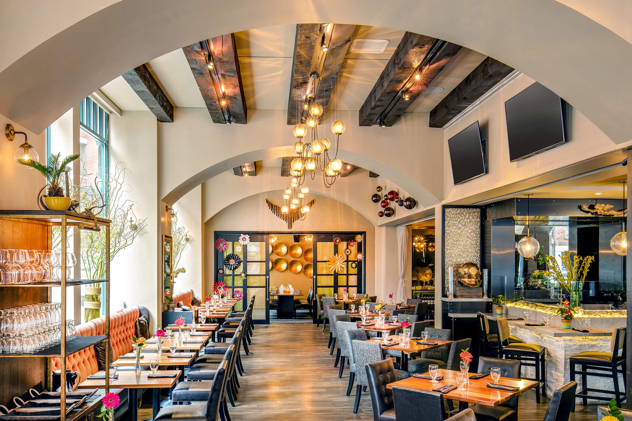 Dining Options Delectable Food for every Taste